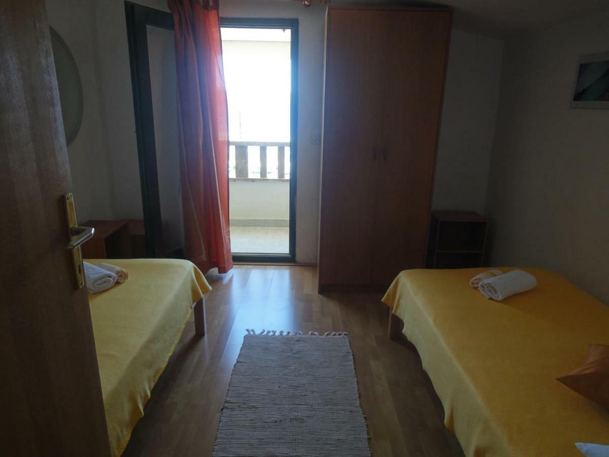 Apartments Villa Ana Mali Drvenik Esterno foto